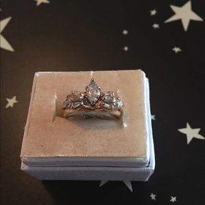 Wedding / Engagement Ring Set size 7